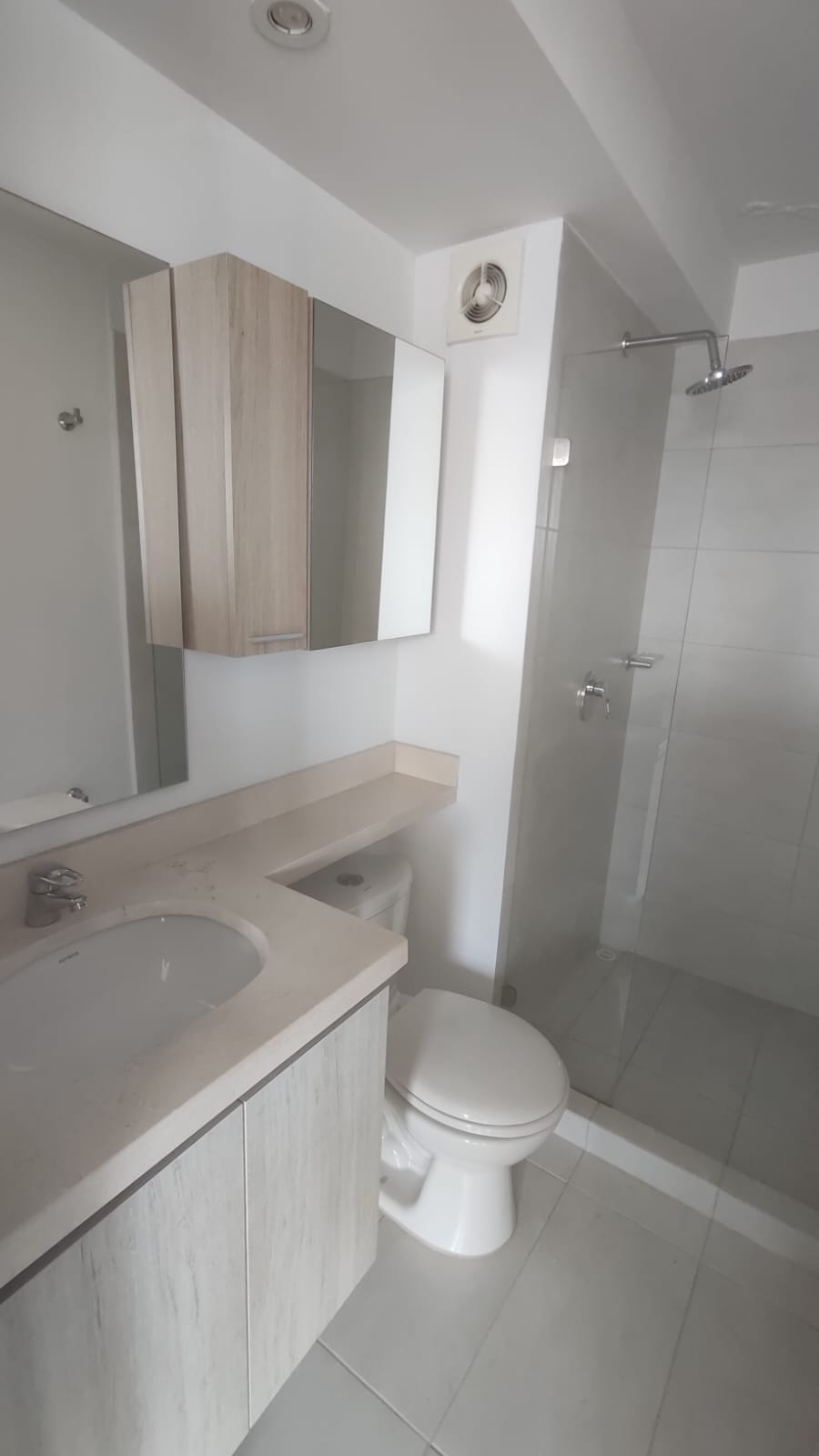 Apartamentos en venta en Bogotá Remate Bancario Nueva Castilla - Image 15