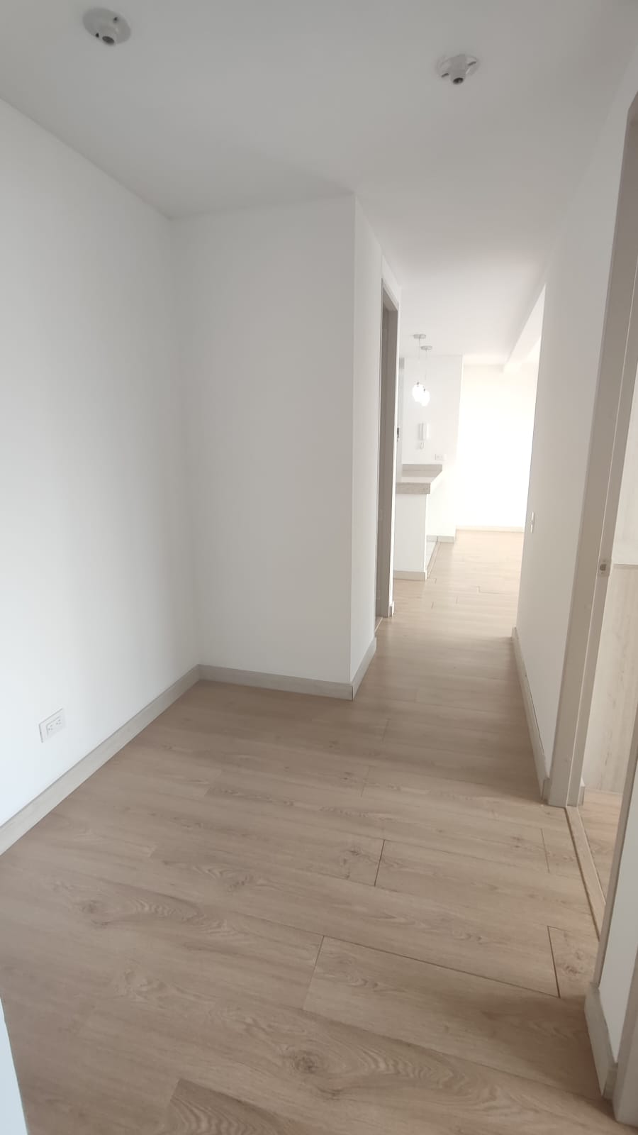 Apartamentos en venta en Bogotá Remate Bancario Nueva Castilla - Image 12