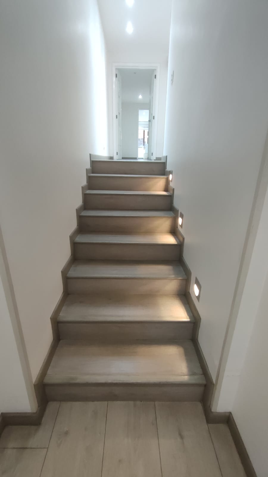 Apartamentos en venta en Bogotá Remate Bancario Chapinero - Image 6